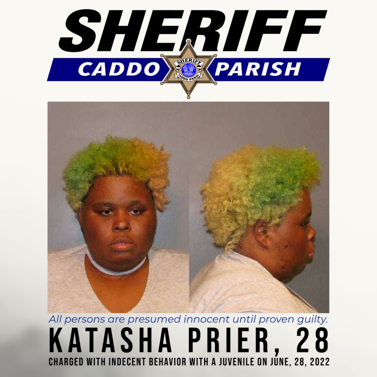 ARRESTADA POR CONDUCTA INDECENTE CONTRA UN MENOR DE 17 AÑOS