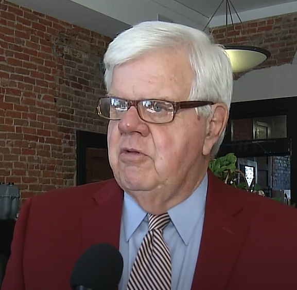 Foster Campbell exige respuestas tras apagón en Luisiana