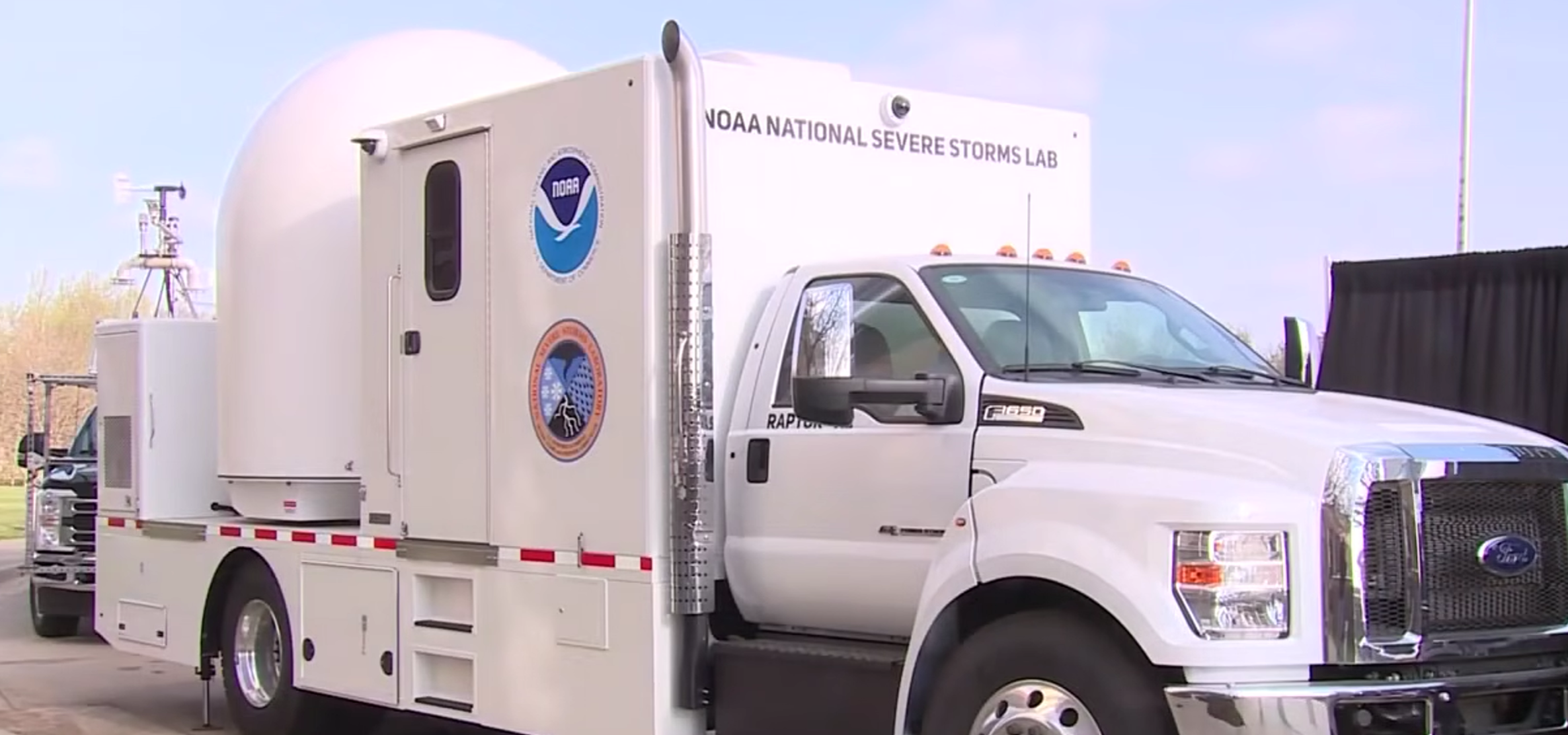 NOAA apuesta por radares móviles para salvar vidas